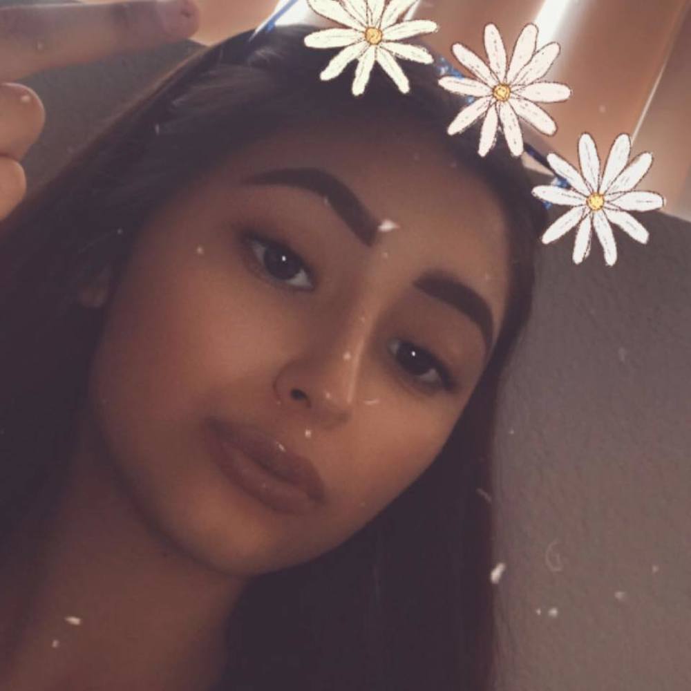 Meet your Posher, Alyssa